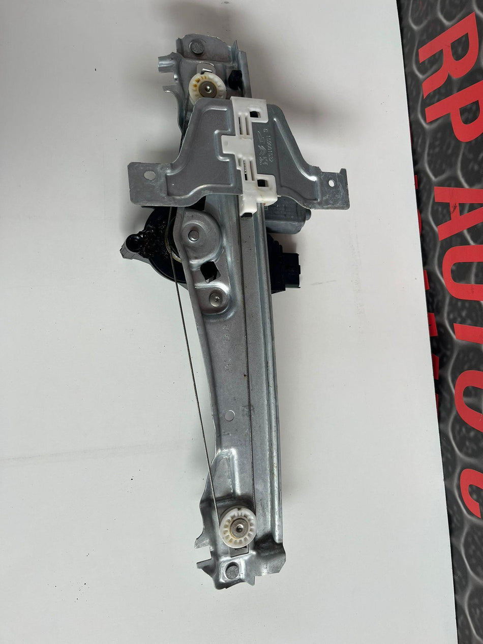Motorino Alzavetro Posteriore Sinistro CITROEN C3 Serie (16>)
