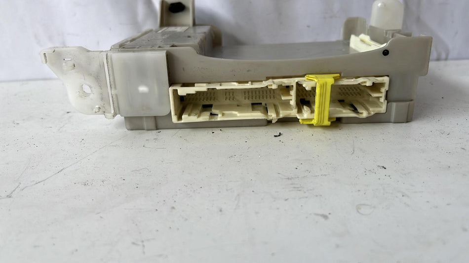 Centralina porta fusibili TOYOTA Yaris Serie (14>16)