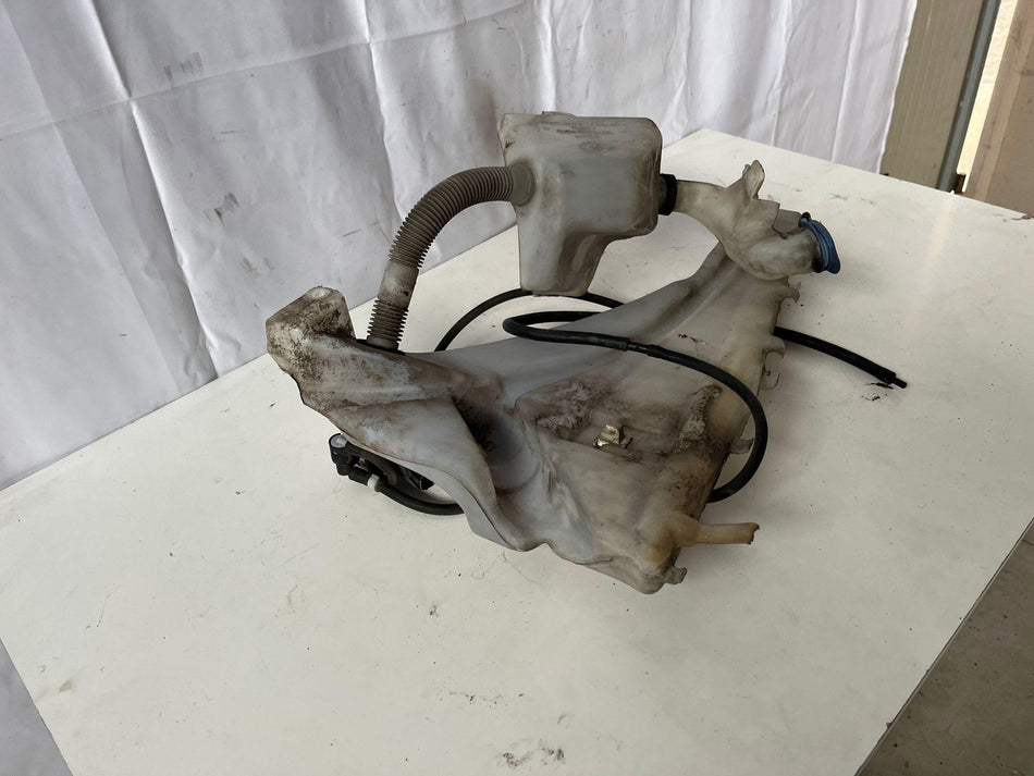 Vaschetta Tergi ant VOLVO C30 1° Serie