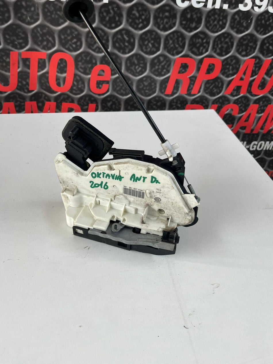 Serratura Anteriore Destra SKODA Octavia Berlina 4° Serie