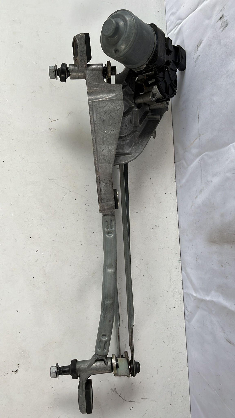 Motorino Tergicristallo Anteriore FORD Fiesta 6° Serie Restyling