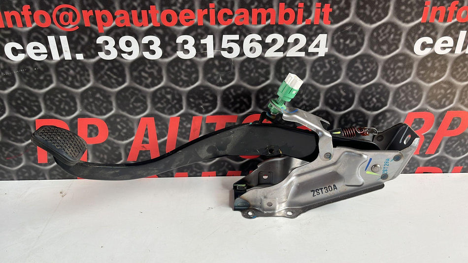 Pedale Freno HONDA Jazz Serie (08>13)