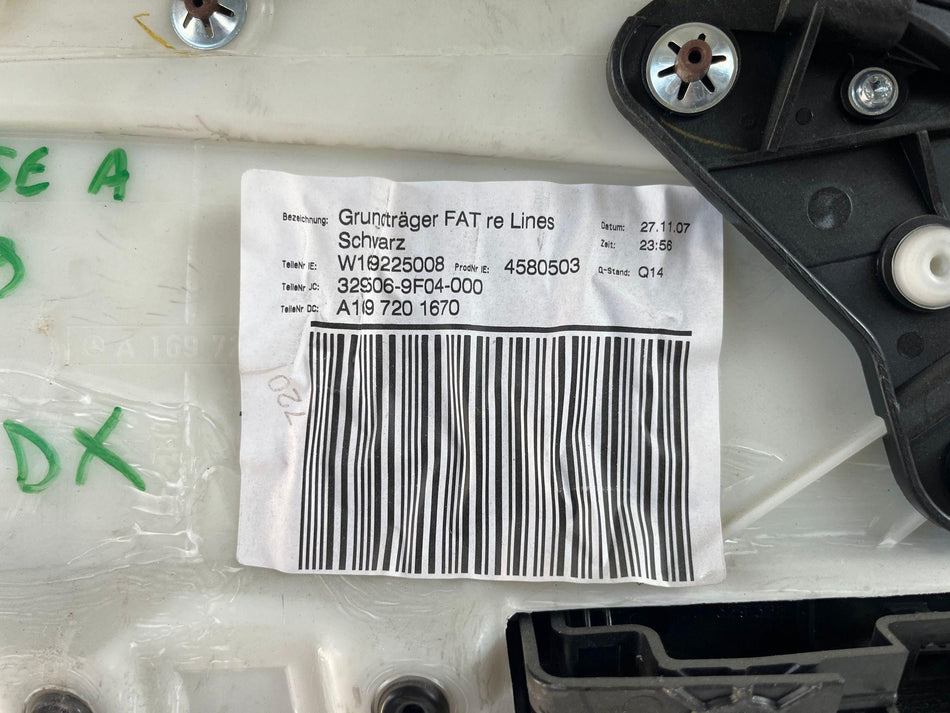 Pannello anteriore destro MERCEDES Classe A W169 3° Serie
