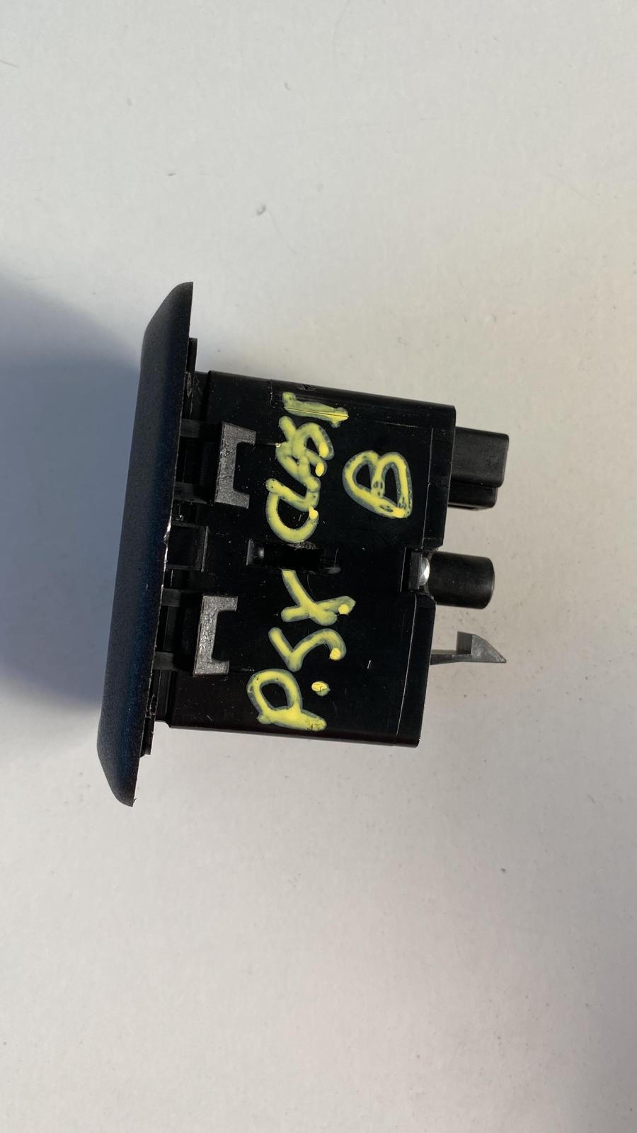 Pulsantiera Posteriore Sinistra MERCEDES Classe B W245 1° Serie