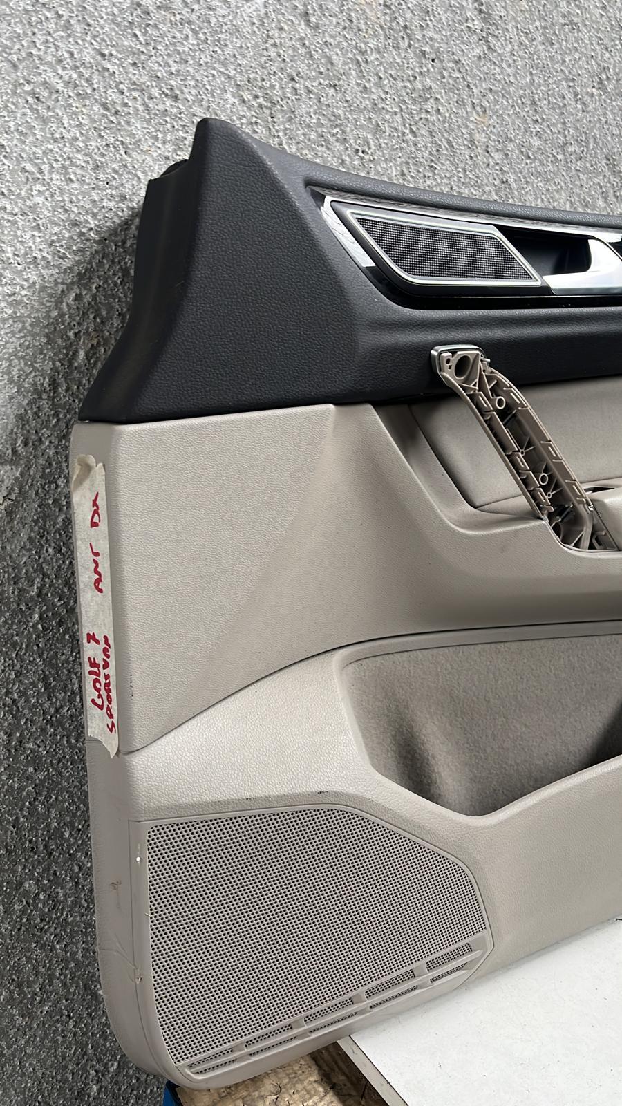 Pannello anteriore destro VOLKSWAGEN Golf 7 Sportsvan (14>)