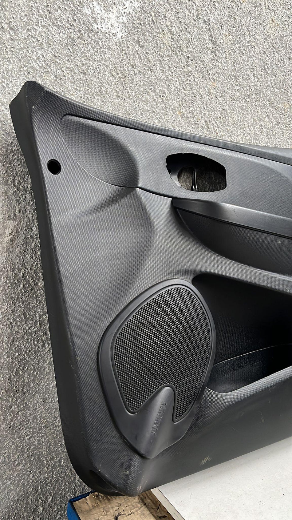 Pannello anteriore destro RENAULT Clio Serie IV (12>19)