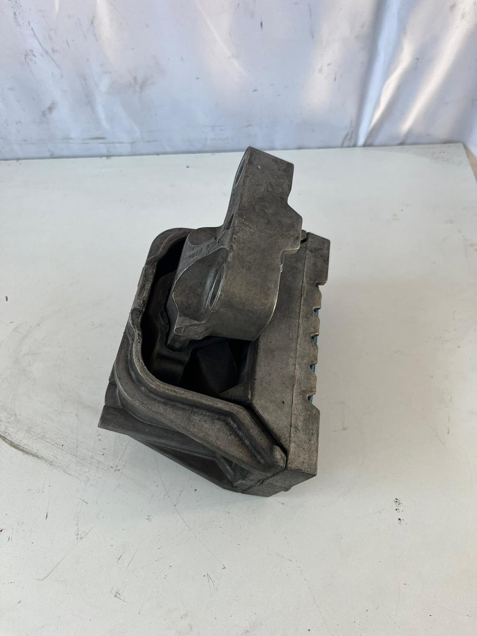 Supporto motore VOLKSWAGEN Caddy 3° Serie
