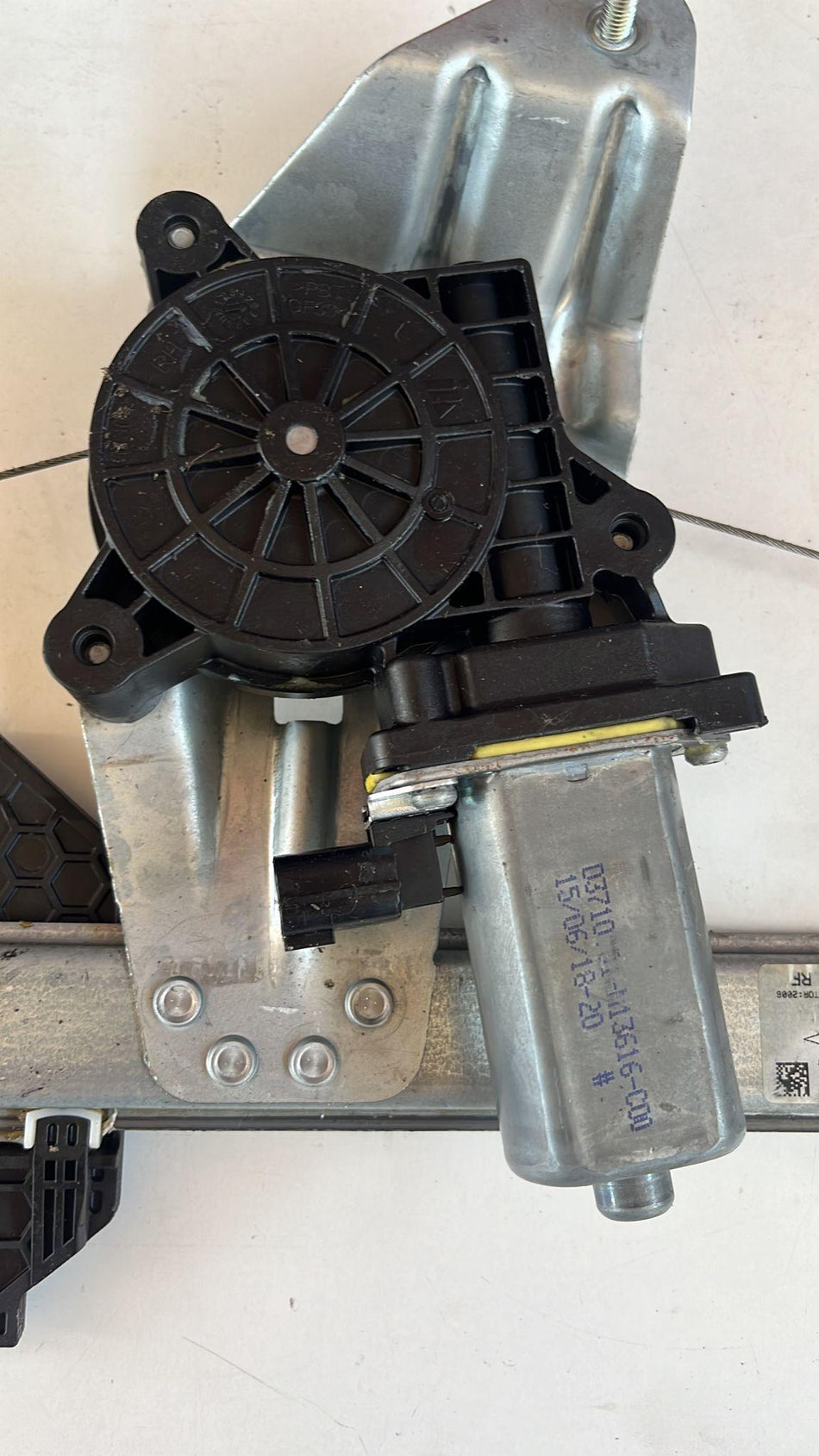 Motorino Alzavetro anteriore destra DACIA Sandero Serie STEPWAY