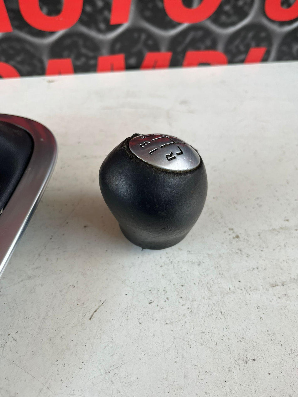Pomello con cuffia cambio RENAULT Megane III (08>16)