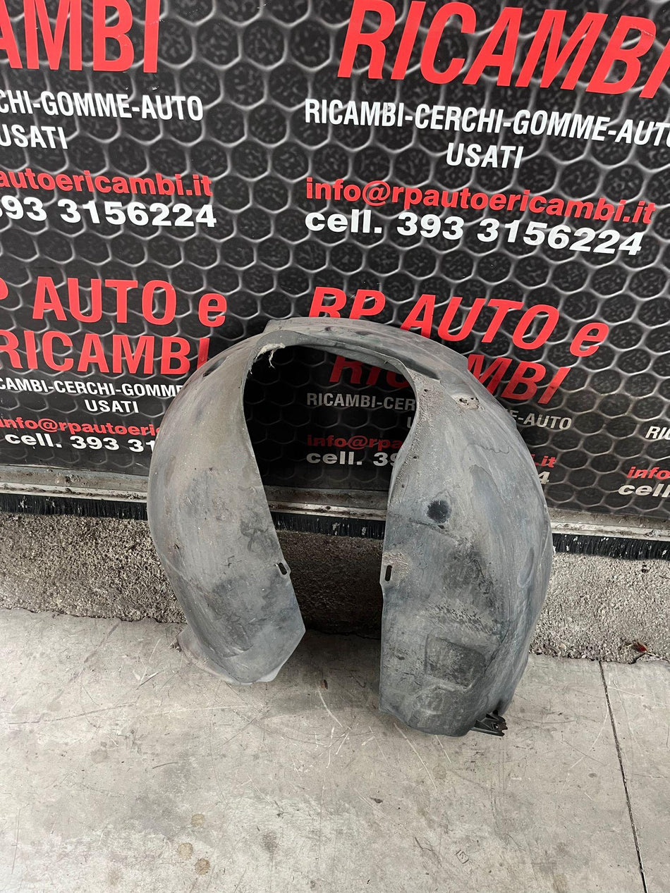 Passaruota ant SX VOLVO C30 1° Serie