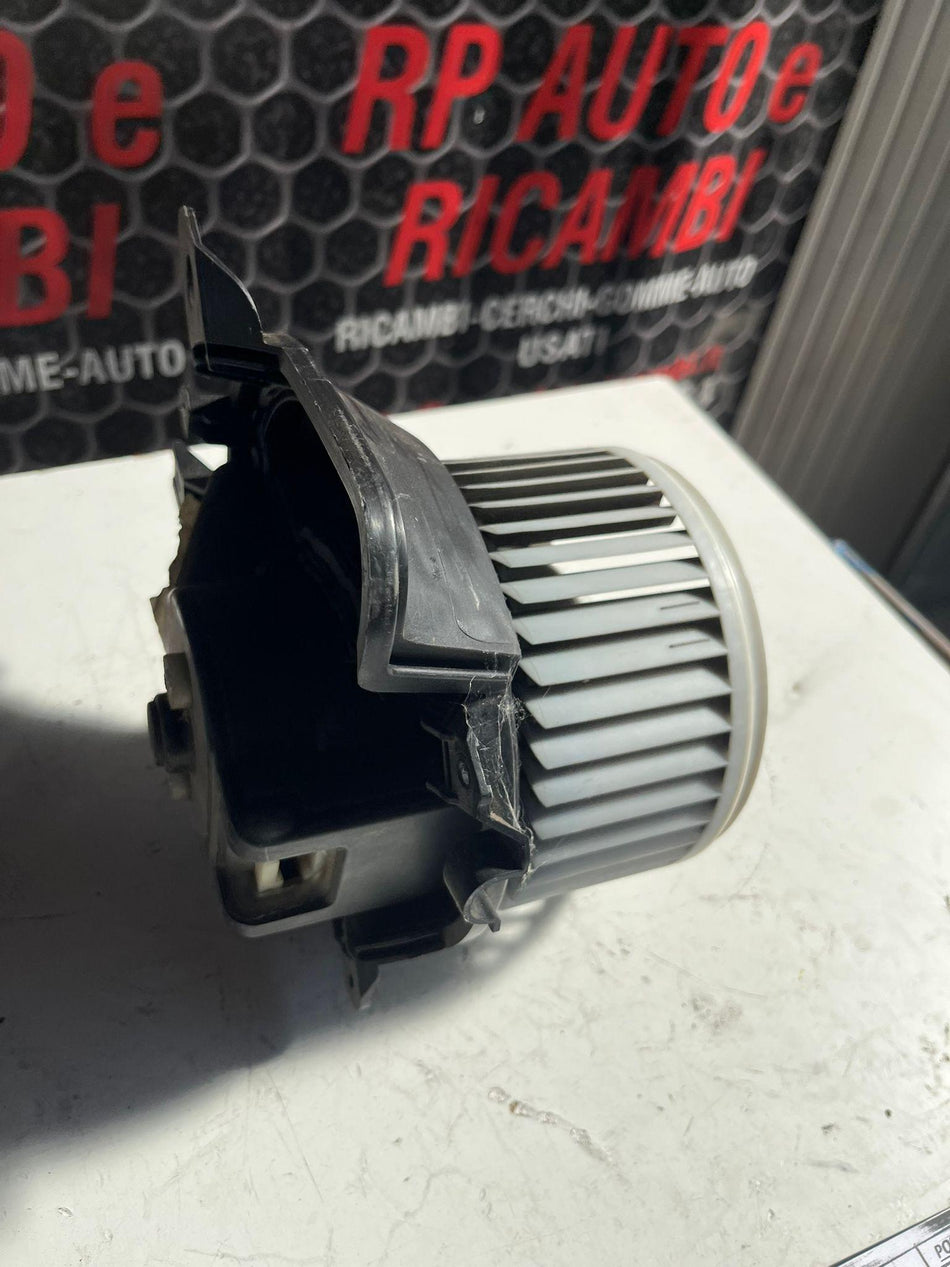 Ventola riscaldamento OPEL Corsa D 5P 1° Serie