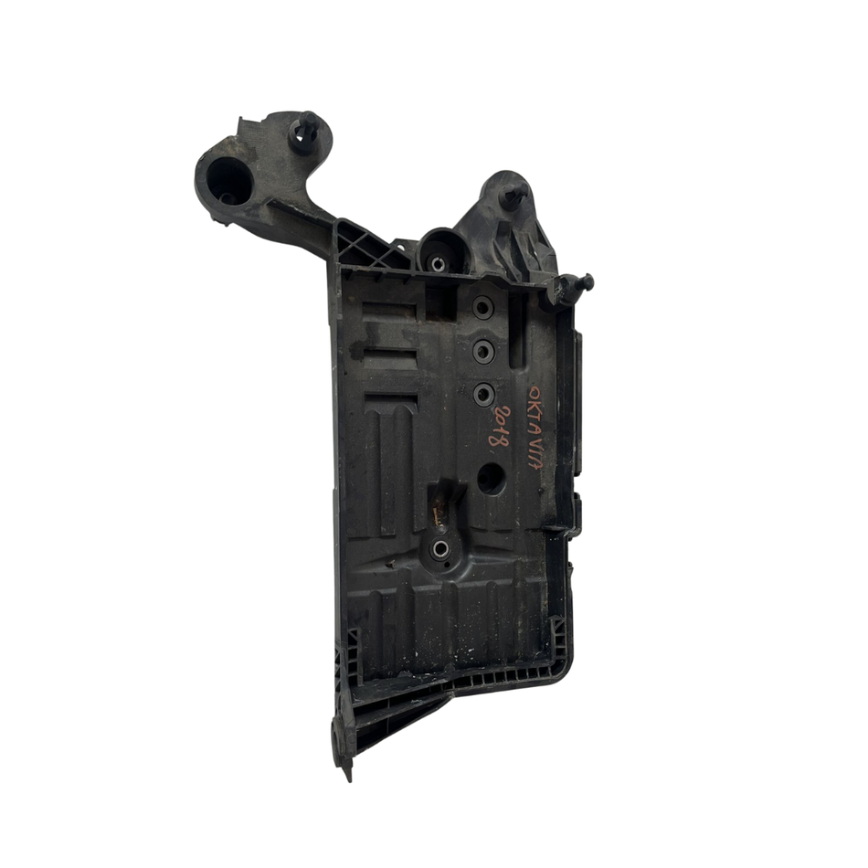 Alloggio Batteria SKODA Octavia Berlina 4° Serie