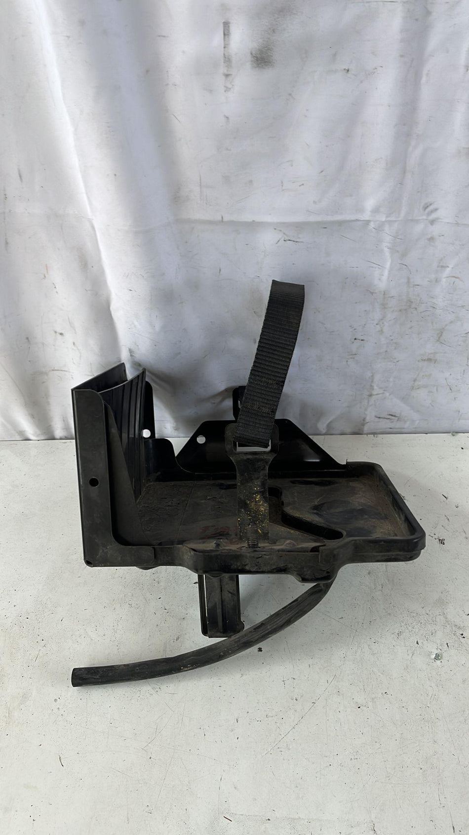 Alloggio Batteria FIAT 500 Serie (07>14)