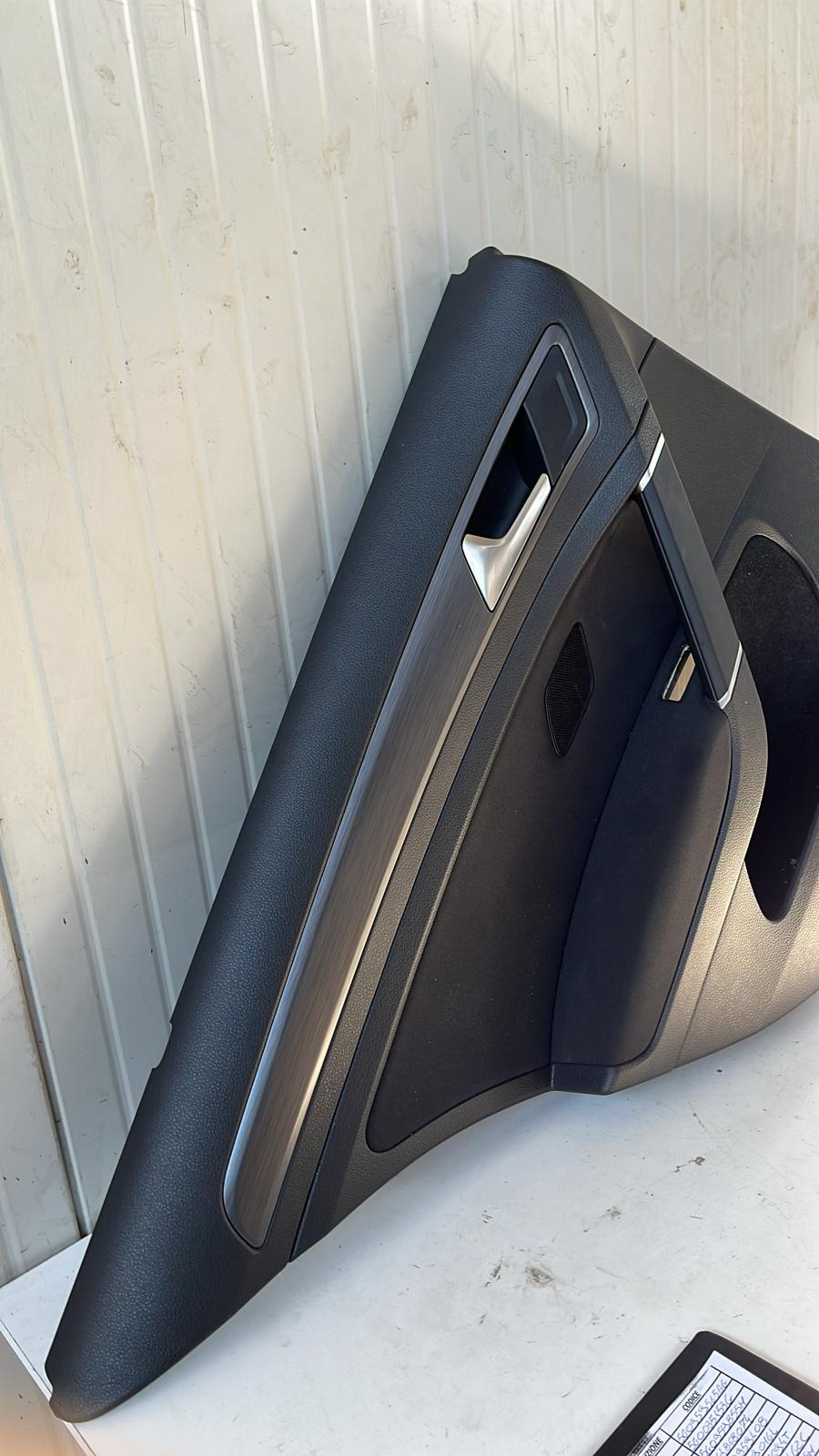 Pannello Posteriore Sinistro VOLKSWAGEN Golf 7 Berlina (12>)