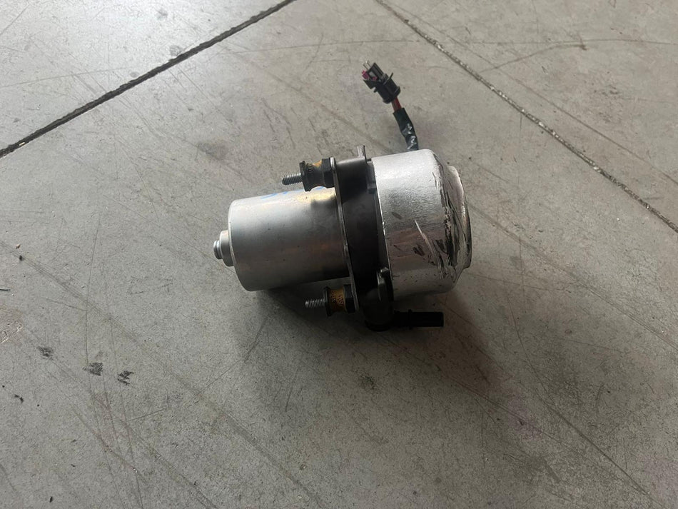Depressore Freni pompa a vuoto VOLKSWAGEN Golf 7 Berlina (12>)