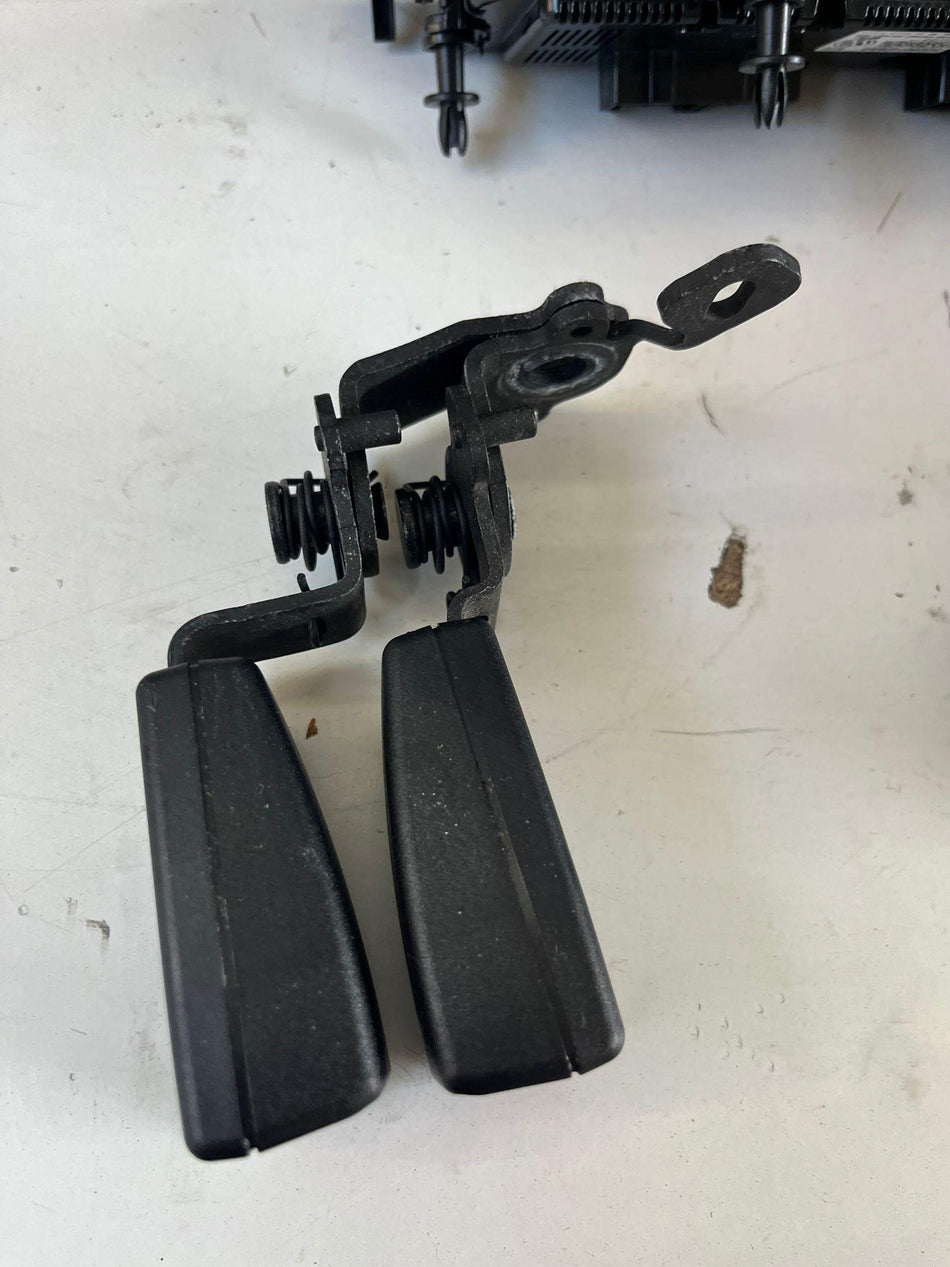 Aggancio cintura di sicurezza posteriore VOLKSWAGEN Golf 7 Berlina (12>)