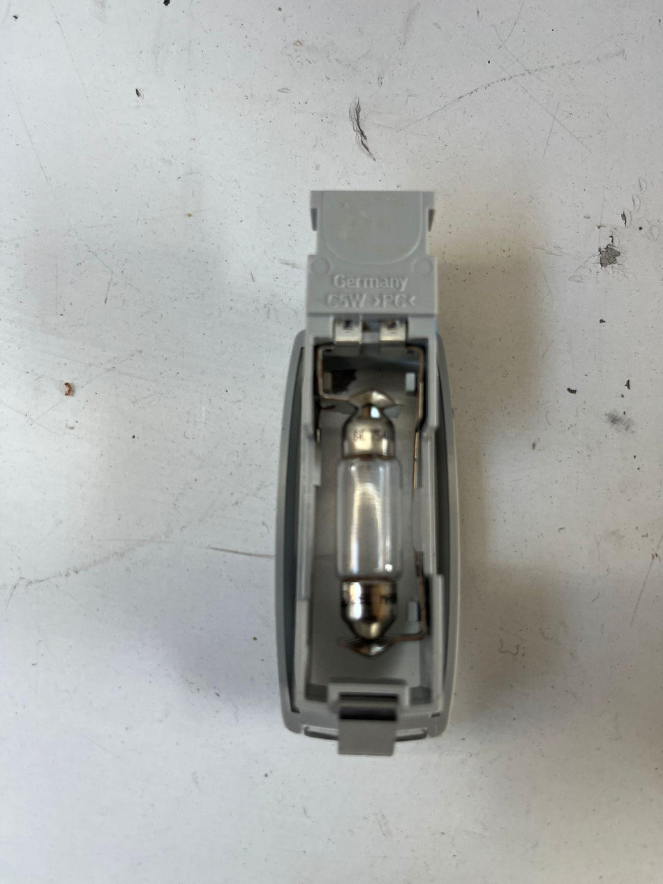Luce di cortesia anteriore VOLKSWAGEN Golf 7 Berlina (12>)
