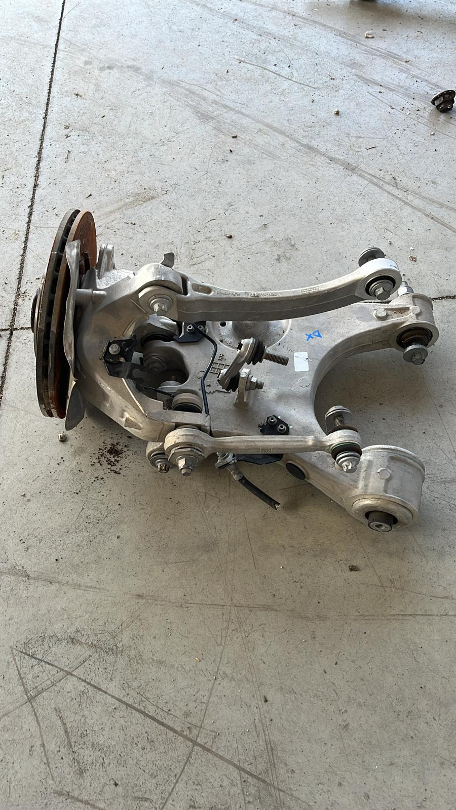 Massa Meccanica Posteriore Destra ALFA ROMEO Stelvio Serie (949_) (16>)