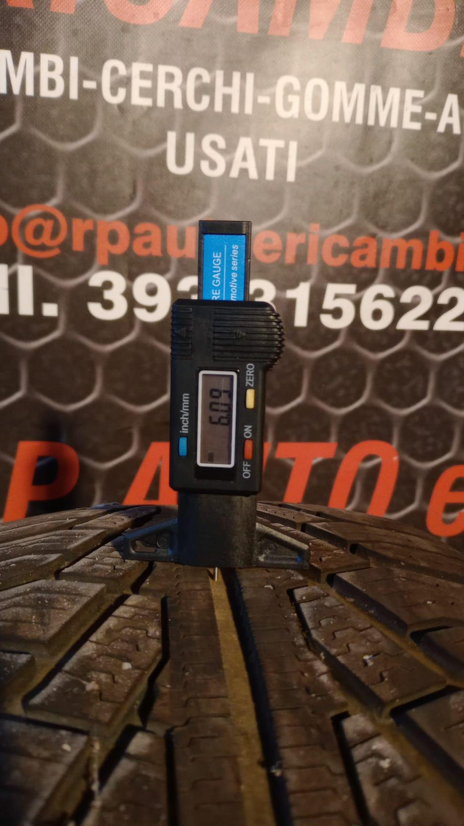 2 Gomme invernali usate UNIROYAL 225/45 R17