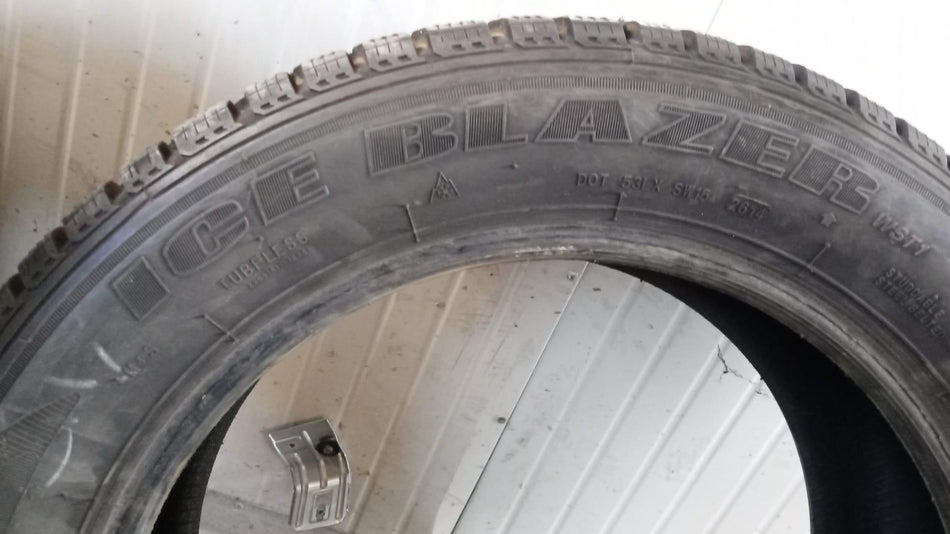 2 Gomme invernali usate SAILUN 235/55 R18