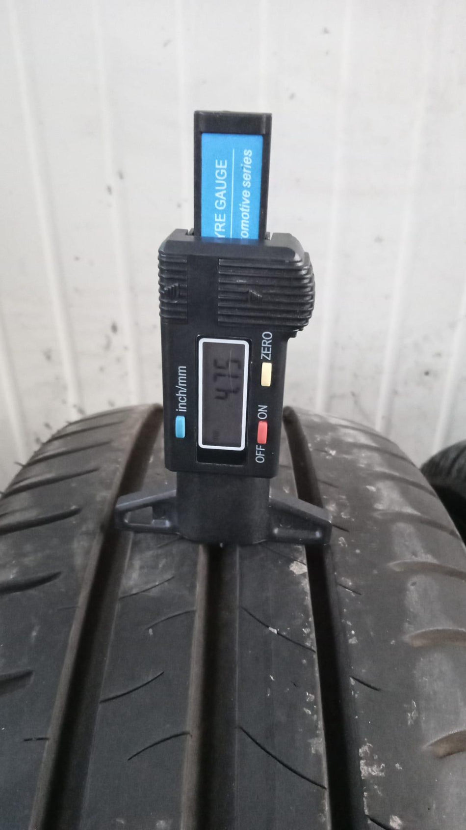 2 Gomme estive usate MICHELIN 175/65 R15