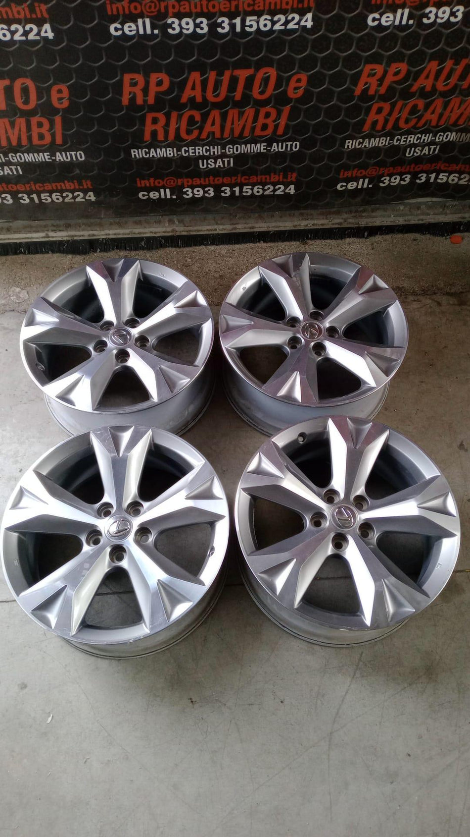 4 Cerchi in lega LEXUS NX Serie (14>)