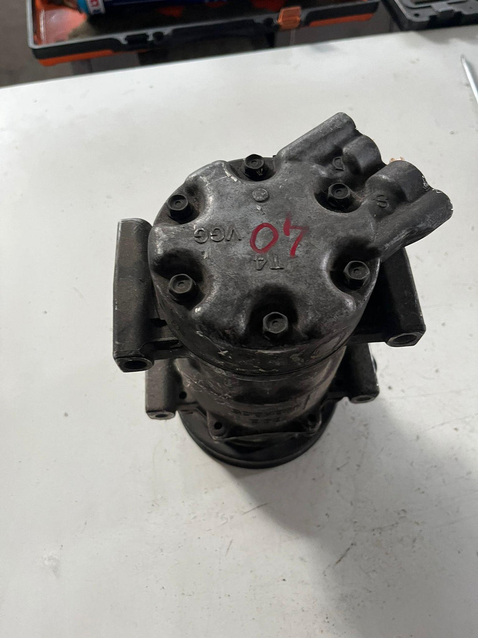 Compressore A/C RENAULT Kangoo 4° Serie