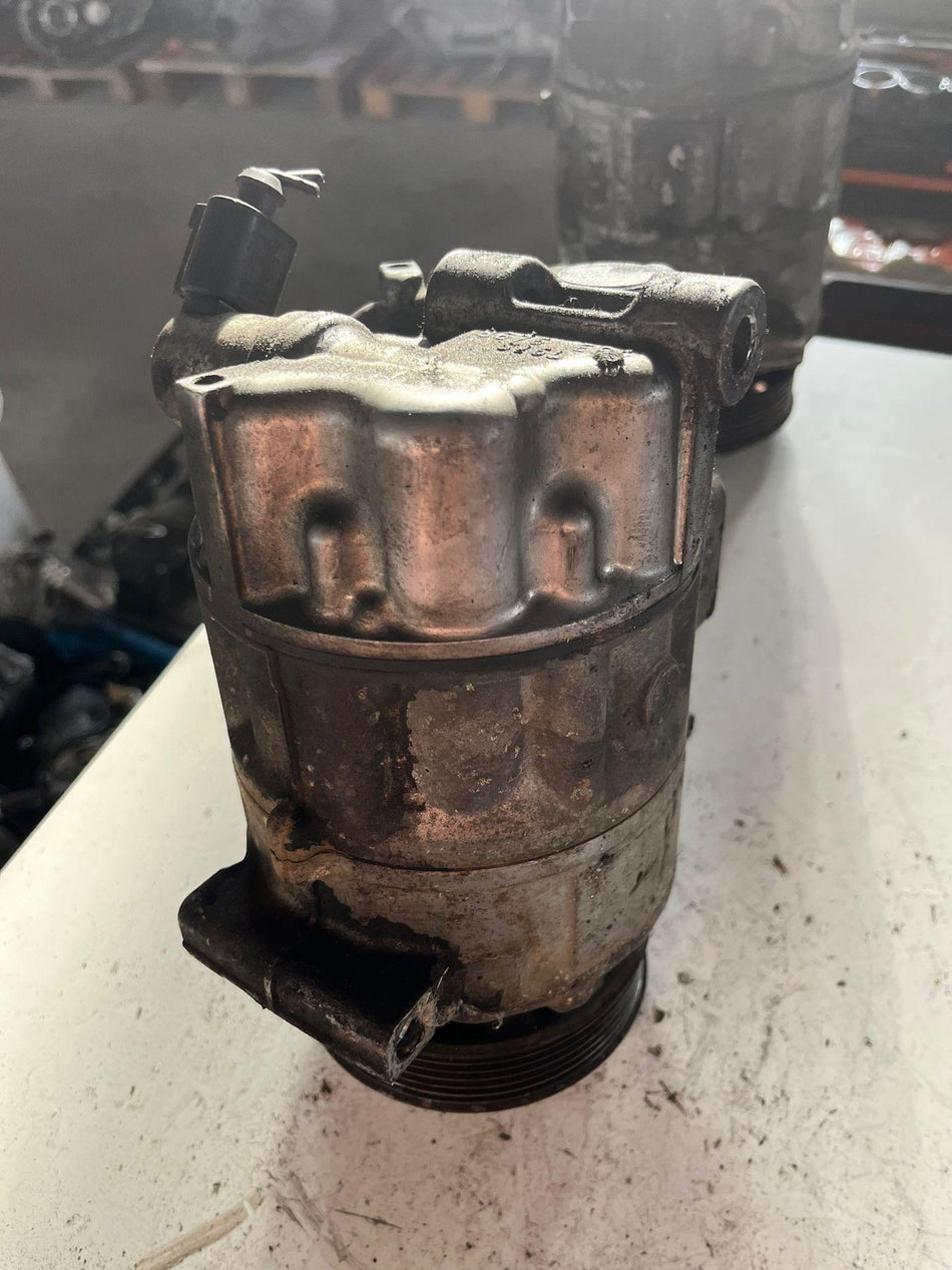 Compressore A/C VOLKSWAGEN Golf 6 Berlina (08>12)