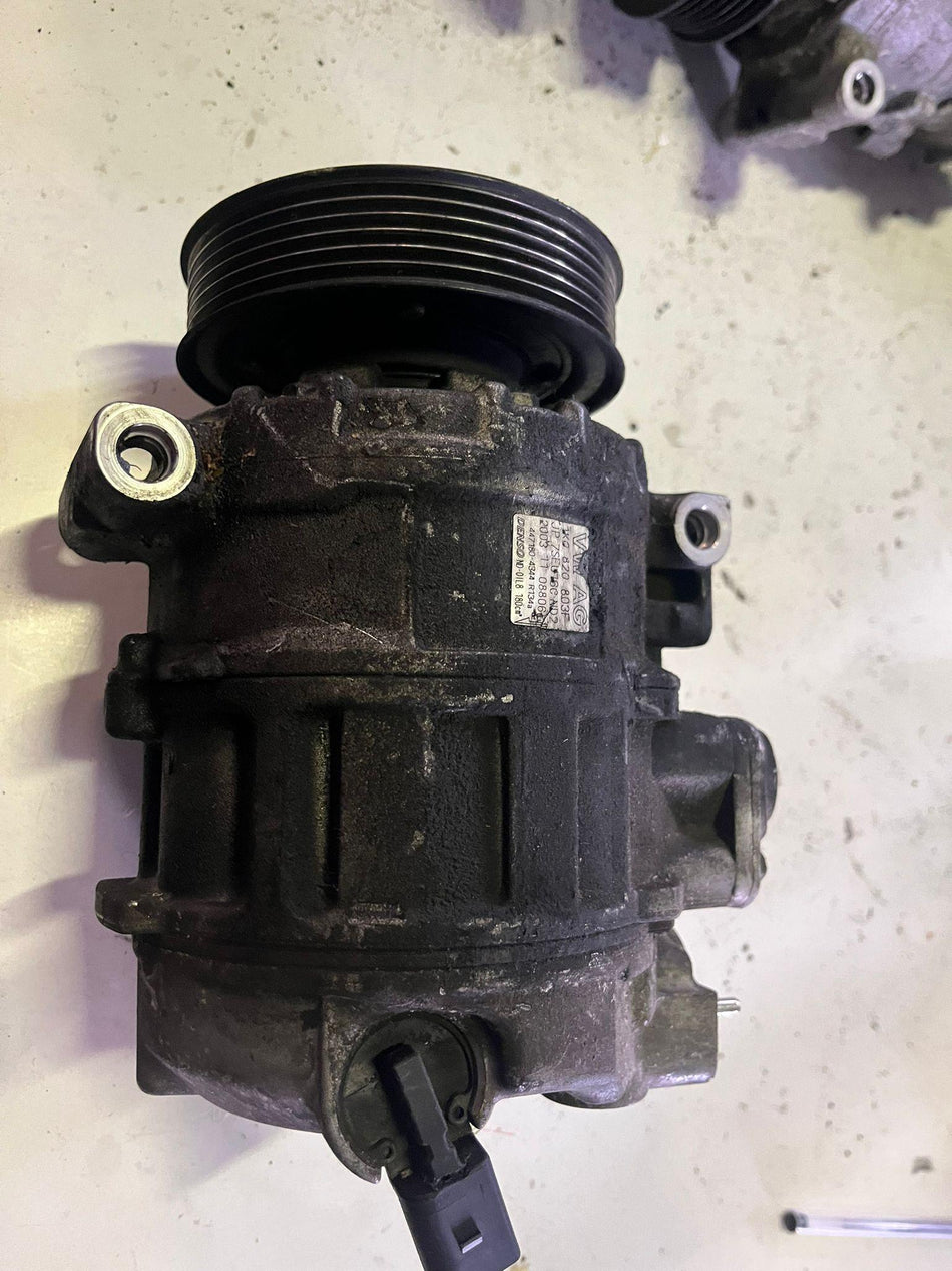 Compressore A/C VOLKSWAGEN Golf 5 Berlina (03>08)