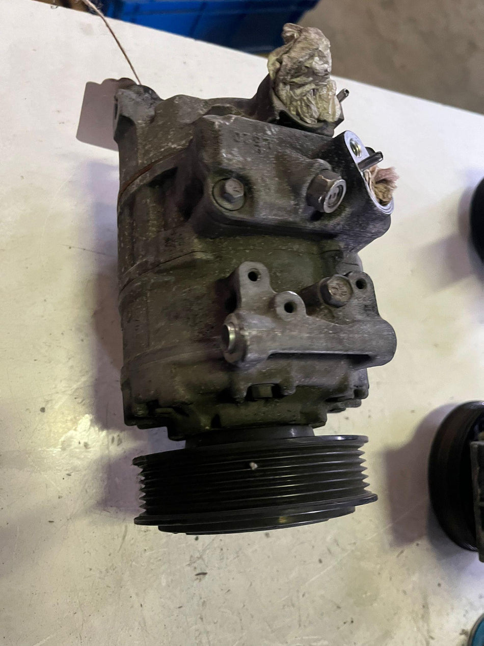 Compressore A/C VOLKSWAGEN Touran 2° Serie
