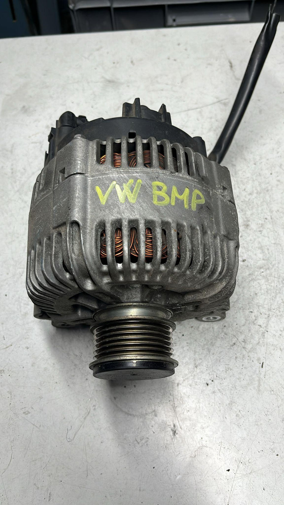 Alternatore VOLKSWAGEN Passat Berlina 4° Serie