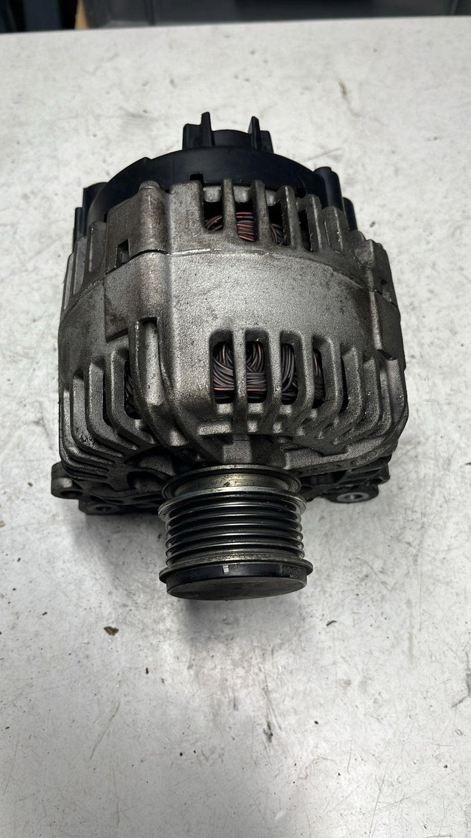 Alternatore VOLKSWAGEN Caddy 4° Serie