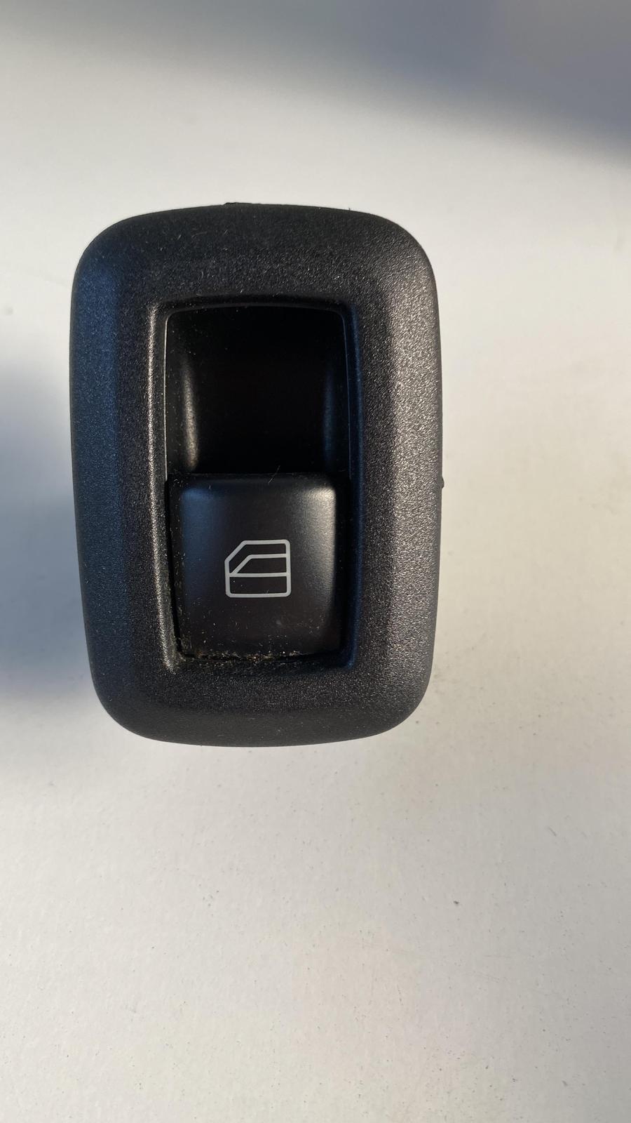 Pulsantiera Posteriore Sinistra MERCEDES Classe B W245 1° Serie