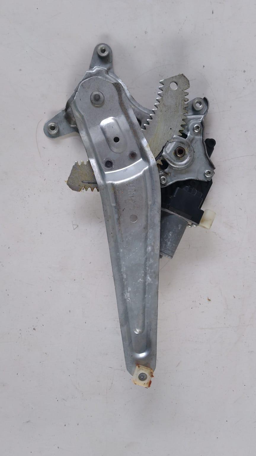 Motorino Alzavetro posteriore destra SUZUKI Vitara Serie