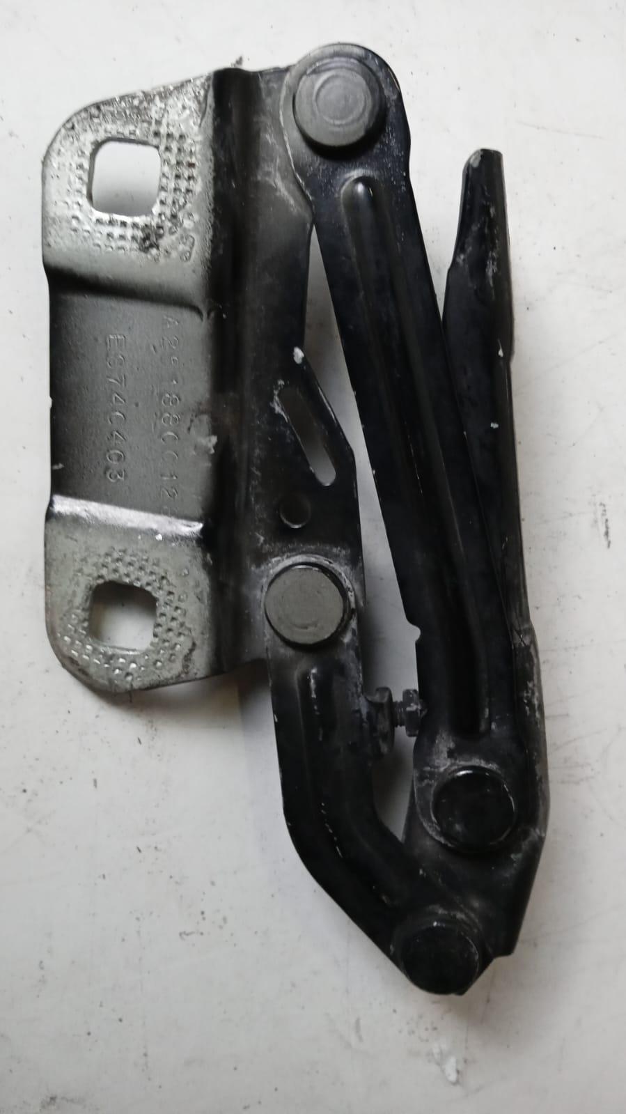 Cerniere cofano anteriore dx e sx MERCEDES ML W164 3° Serie