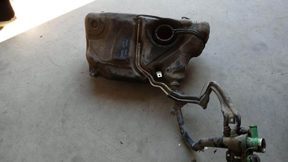 Serbatoio carburante VOLKSWAGEN Polo 5° Serie