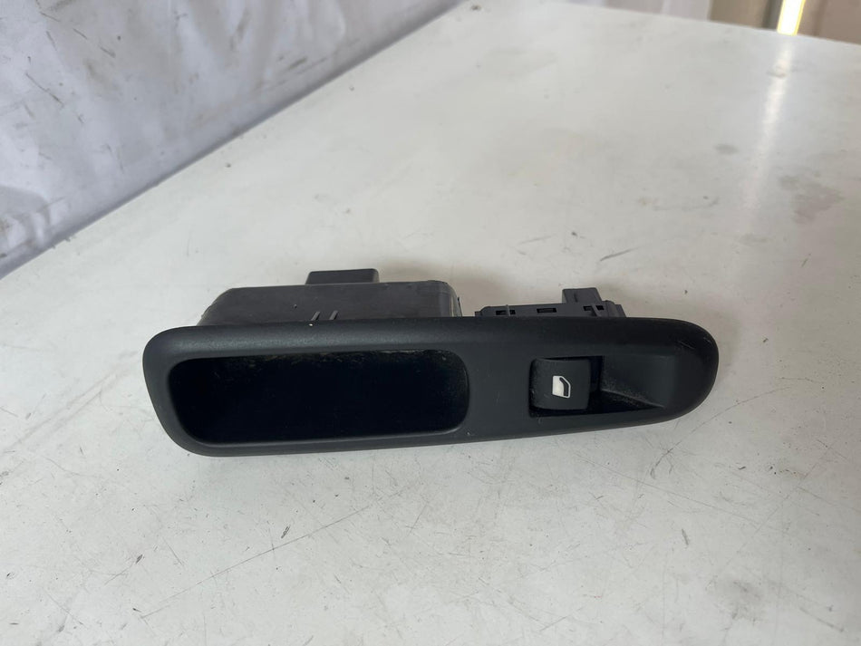 Pulsantiera Posteriore Sinistra PEUGEOT 5008 1° Serie