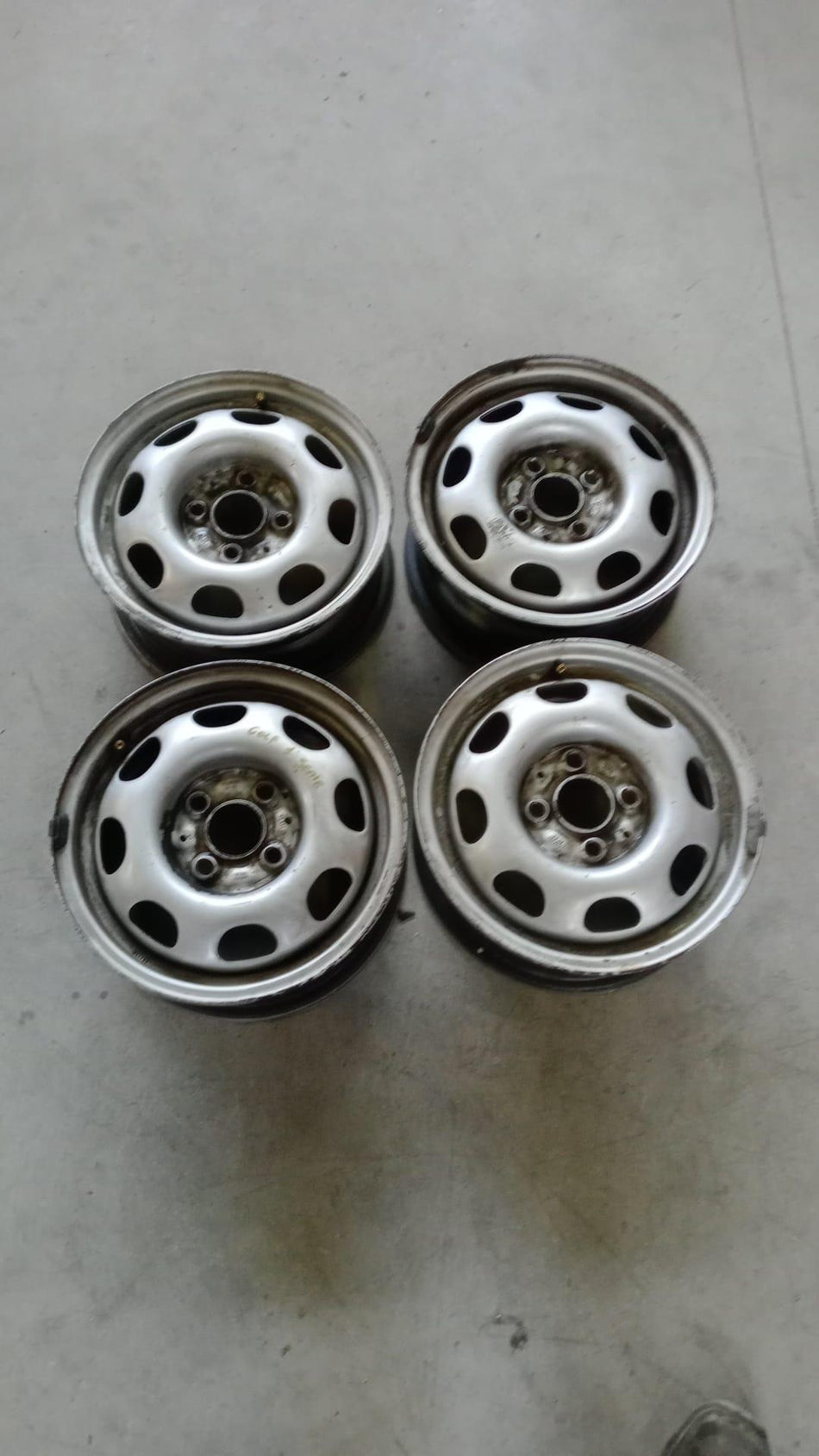 Cerchi in ferro VOLKSWAGEN Golf 1 Serie (74>84)