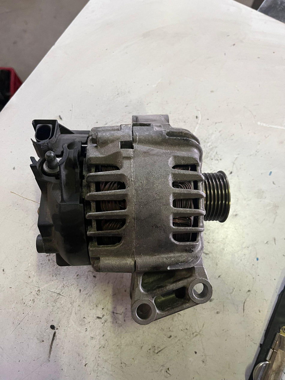 Alternatore FORD Fiesta 6° Serie