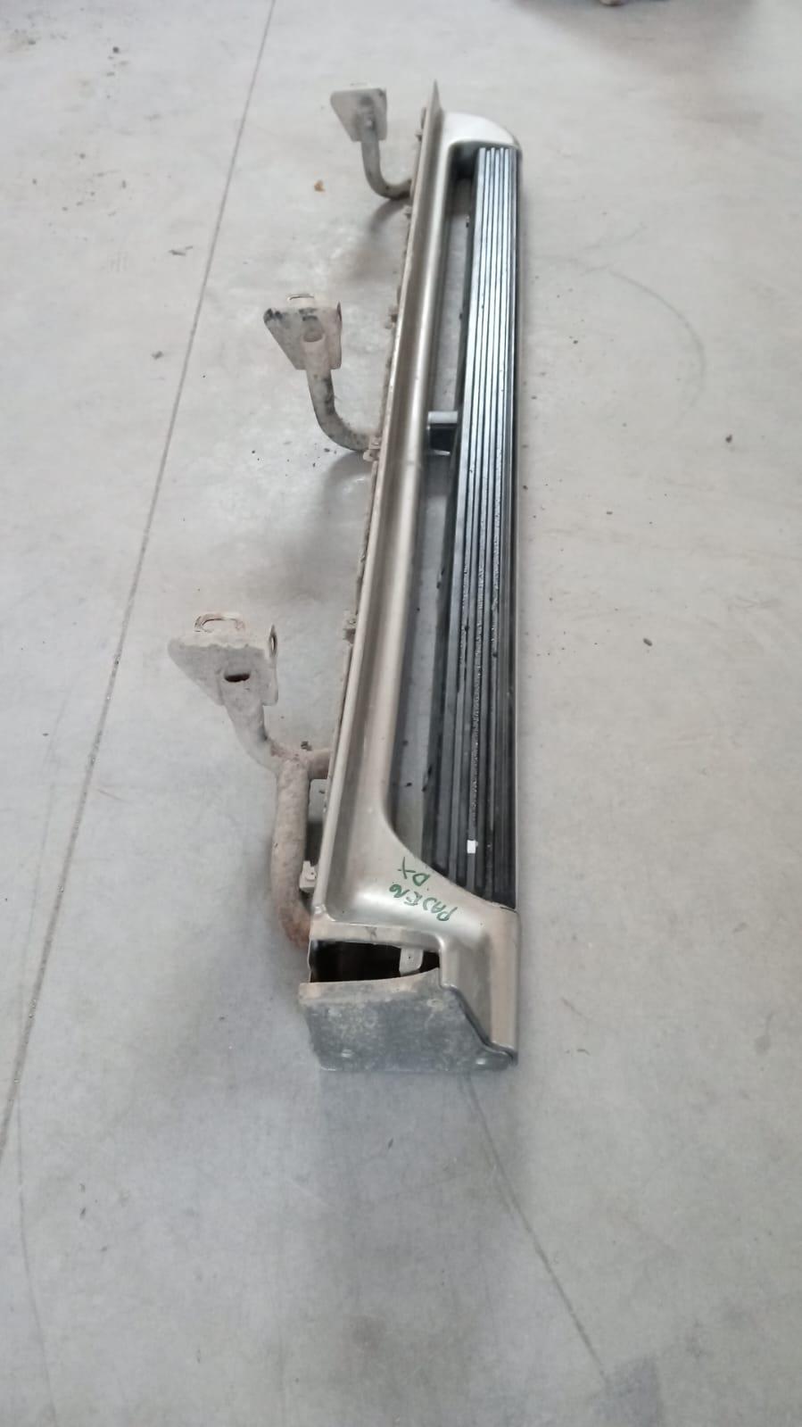 Minigonna Laterale Destra MITSUBISHI Pajero Sport