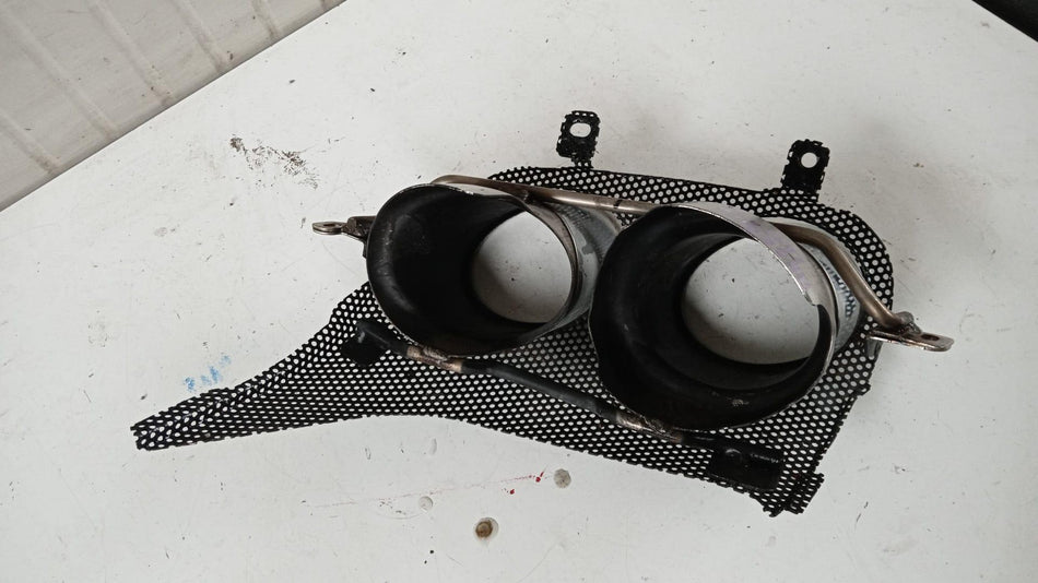 Modanatura Terminale Di Scarico Destra MASERATI Levante Serie (16>)