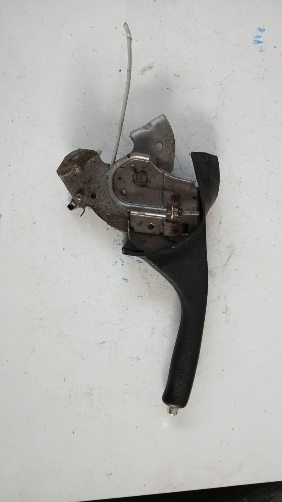 Leva Freno a Mano TOYOTA Avensis Berlina 2° Serie
