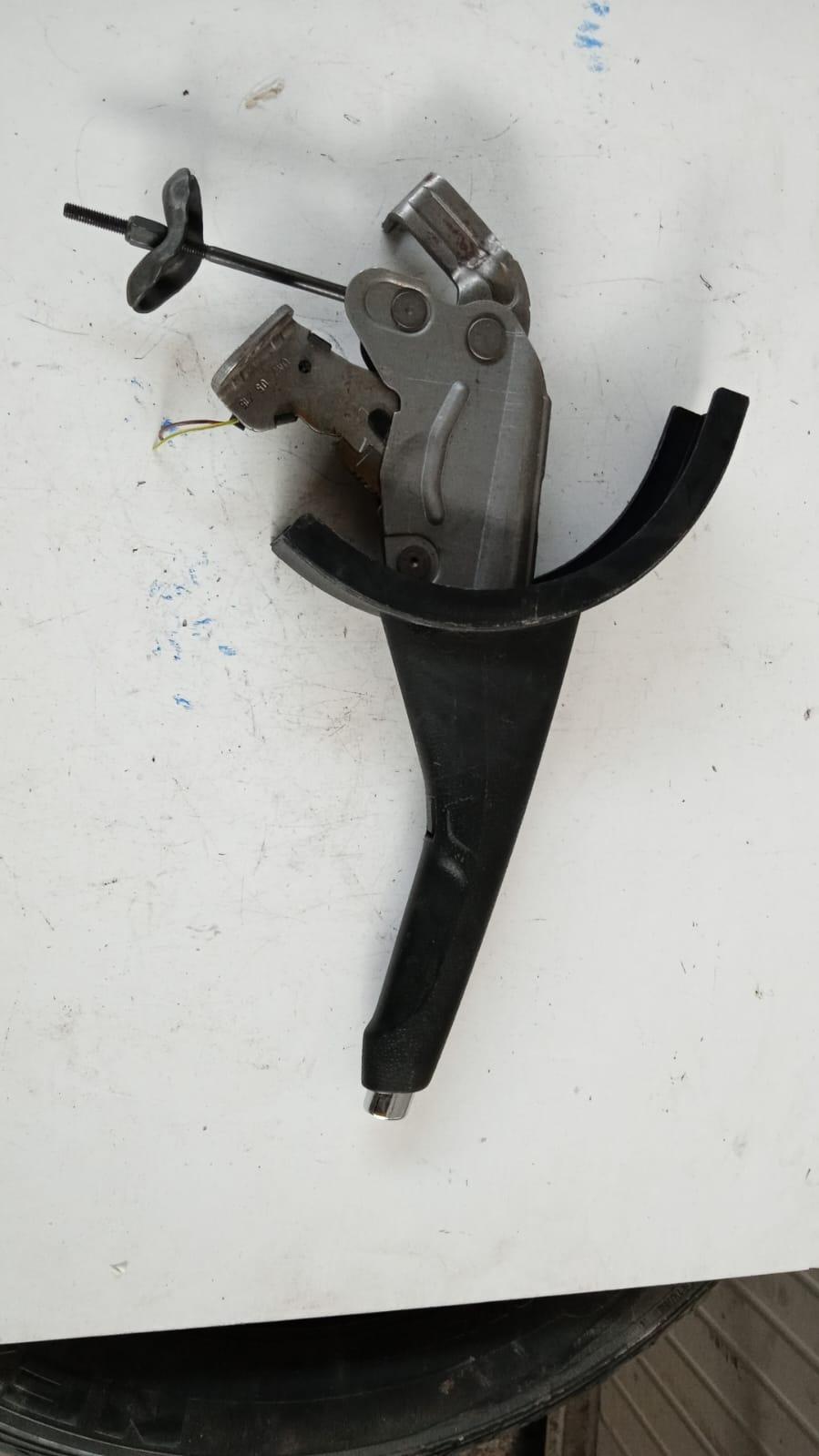 Leva Freno a Mano SEAT Ibiza Serie (08>12)