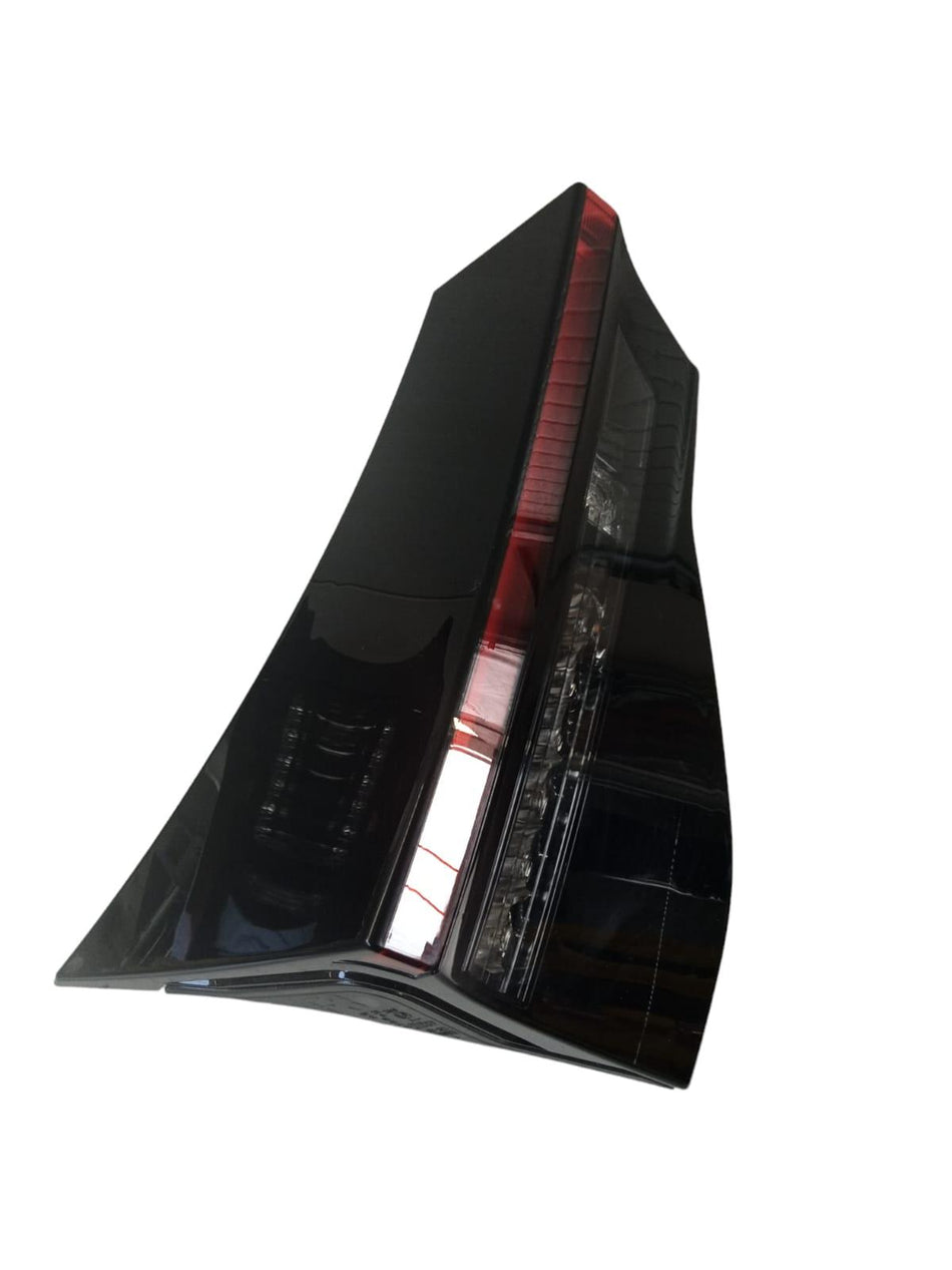 Stop fanale Posteriore Sinistro TOYOTA Yaris Cross Serie (20>)