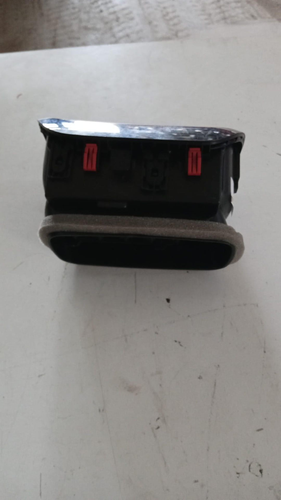 Bocchetta aria cruscotto SX TOYOTA Yaris Cross Serie (20>)