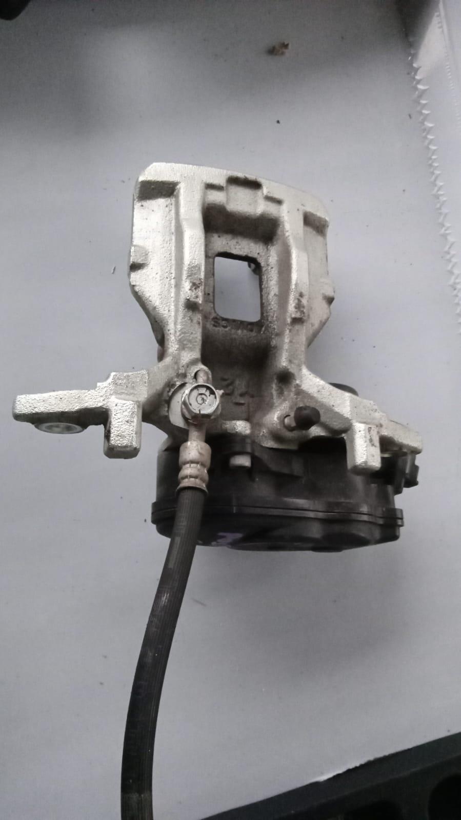 Pinza Freno Posteriore Sinistra TOYOTA Yaris Cross Serie (20>)