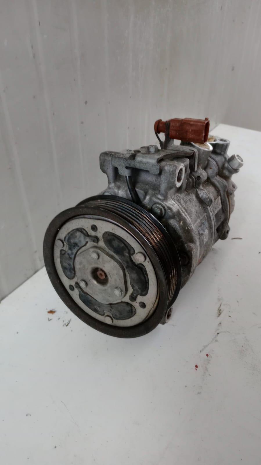 Compressore A/C AUDI A6 Allroad Serie (4GJ) (14>)