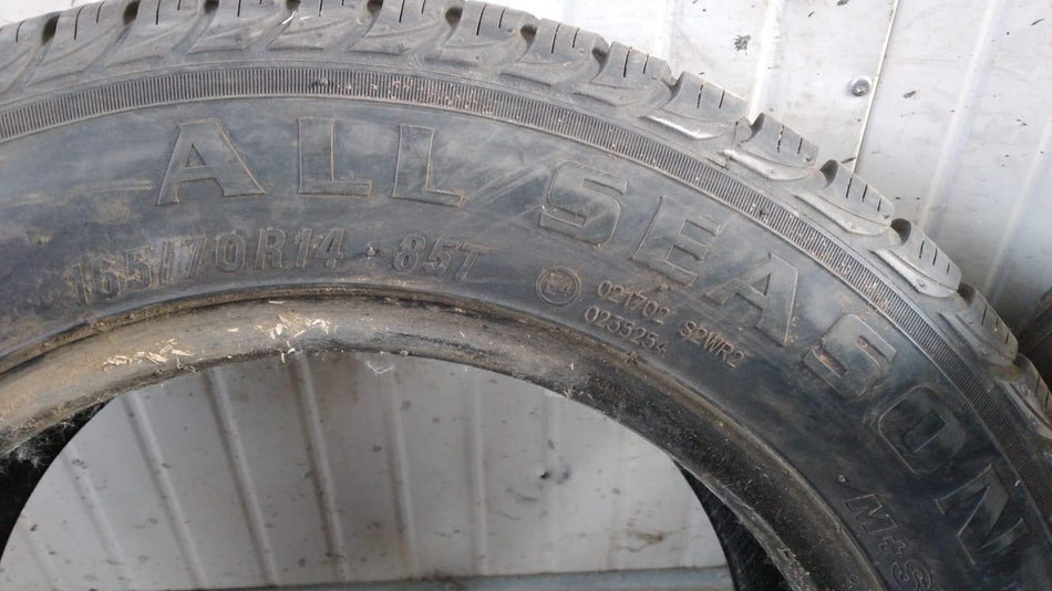2 Gomme 4 stagioni usate NOVEX 165/70 R14