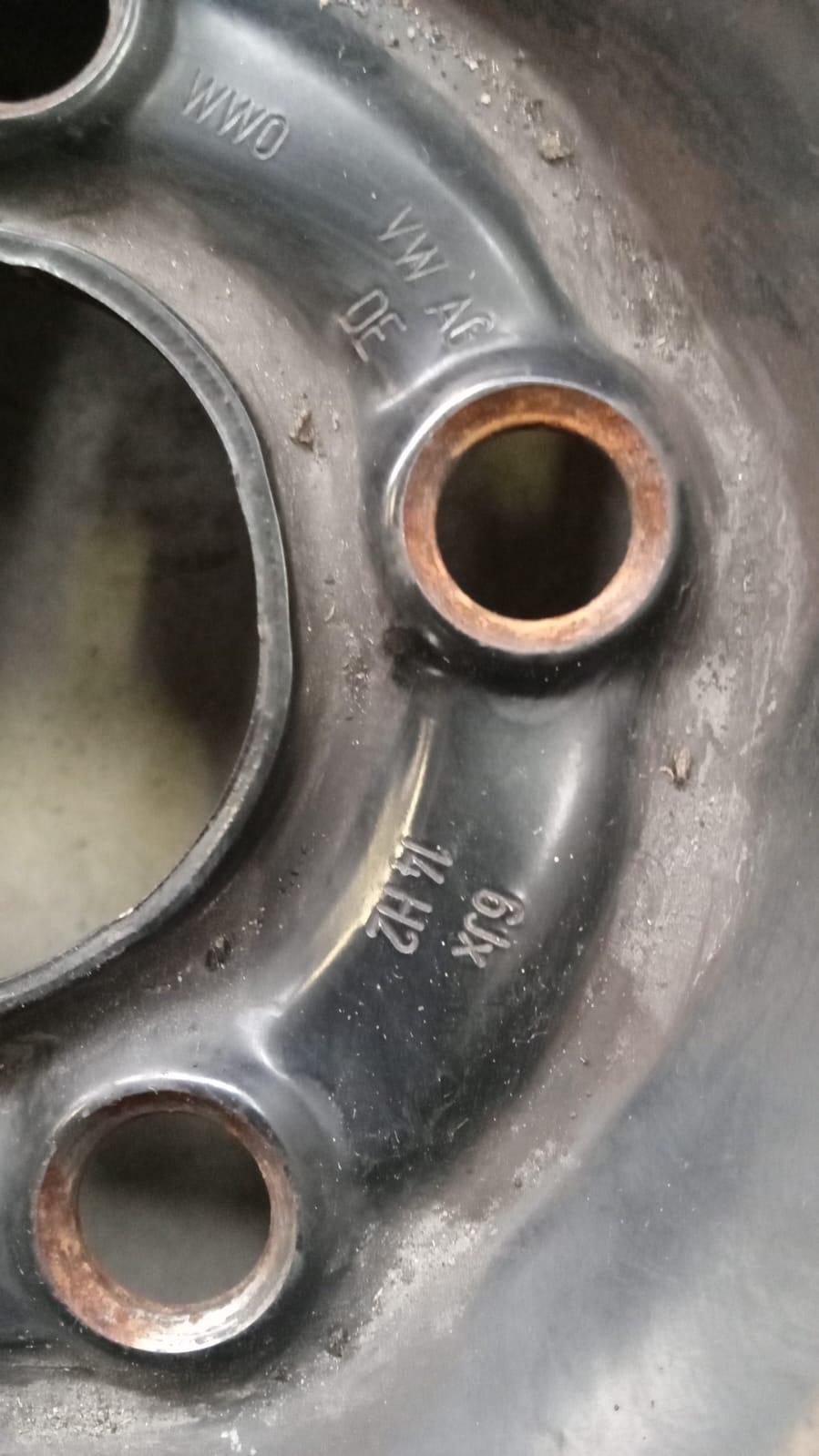 cerchio in ferro VOLKSWAGEN Polo 5° Serie