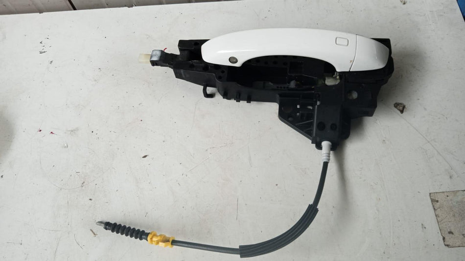 Maniglia esterna Posteriore Sinistra AUDI A6 Allroad Serie (4GJ) (14>)